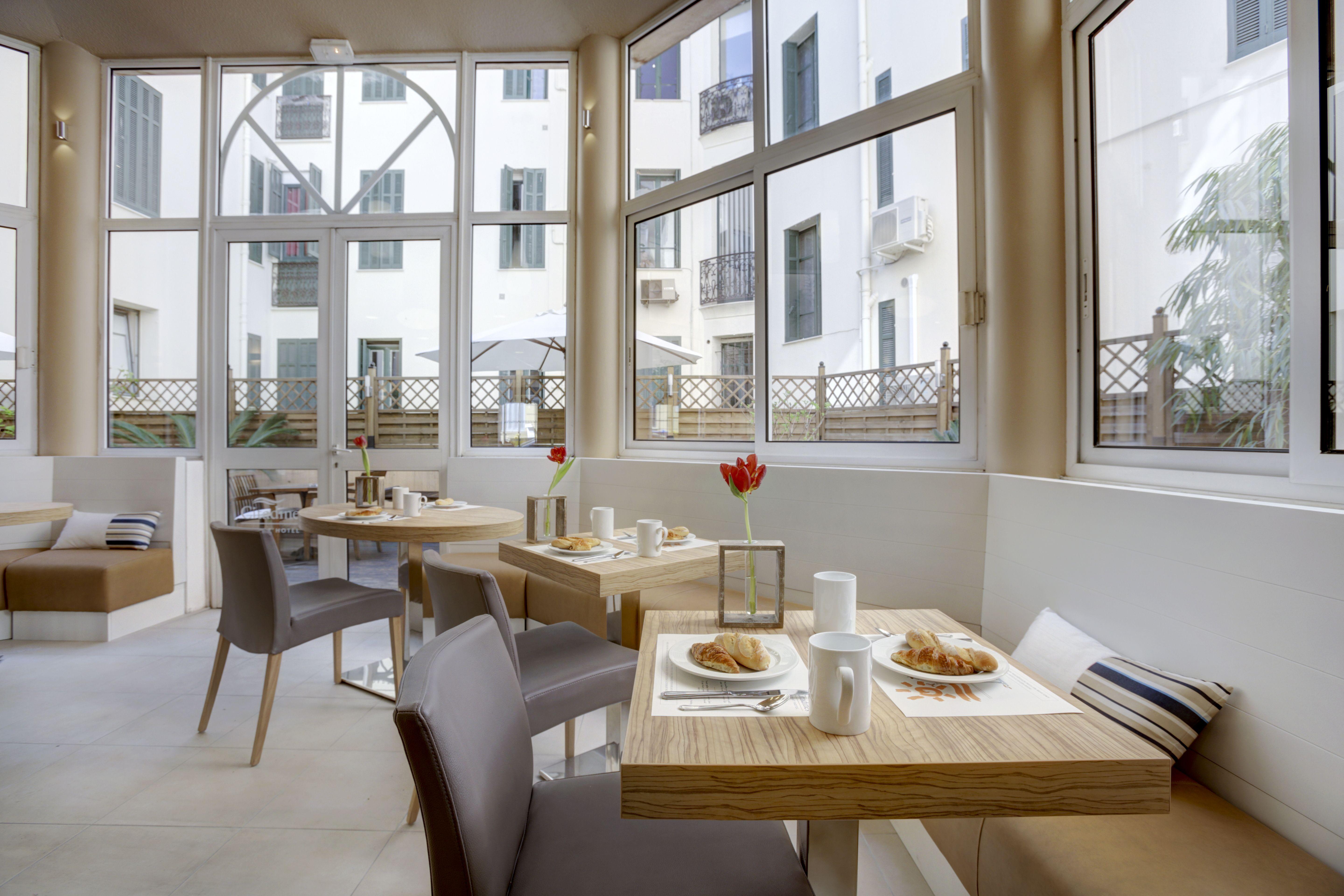 Citadines Croisette Кан Екстериор снимка