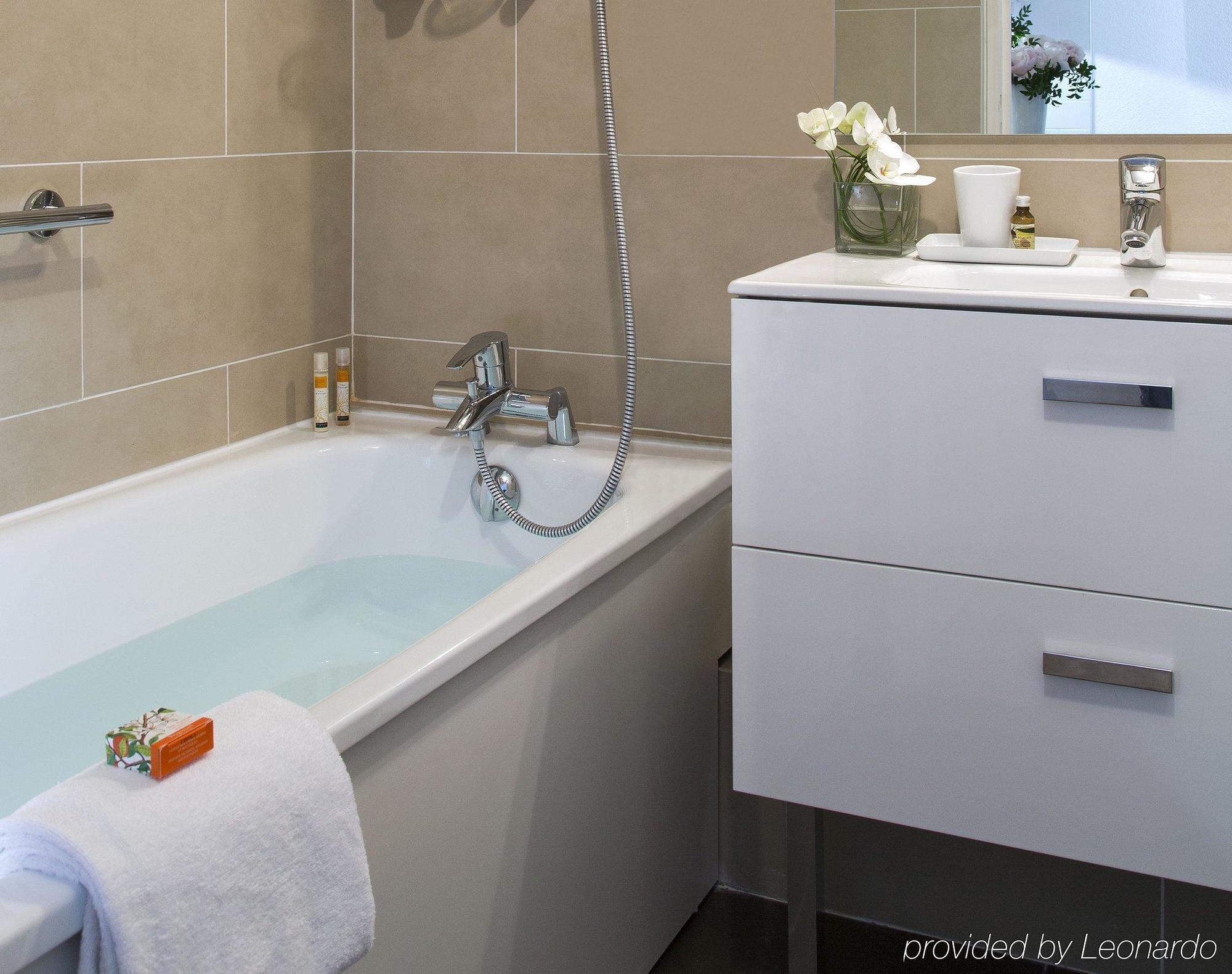 Citadines Croisette Кан Екстериор снимка