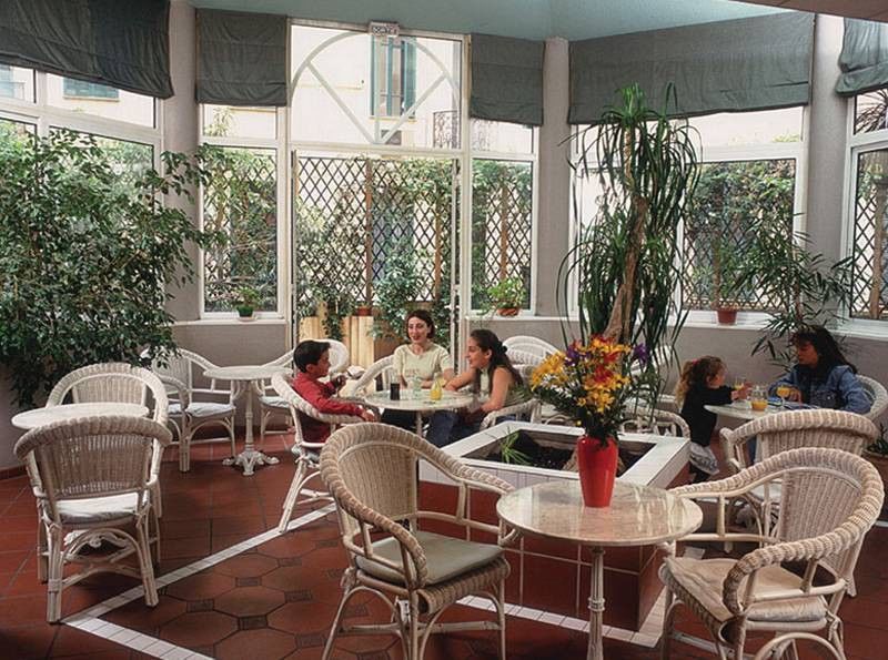 Citadines Croisette Кан Екстериор снимка